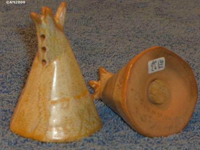 Teepee shakers glazed desert gold